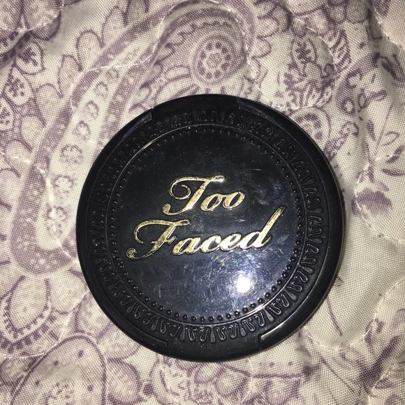 Makeup - Picture 6 of 7